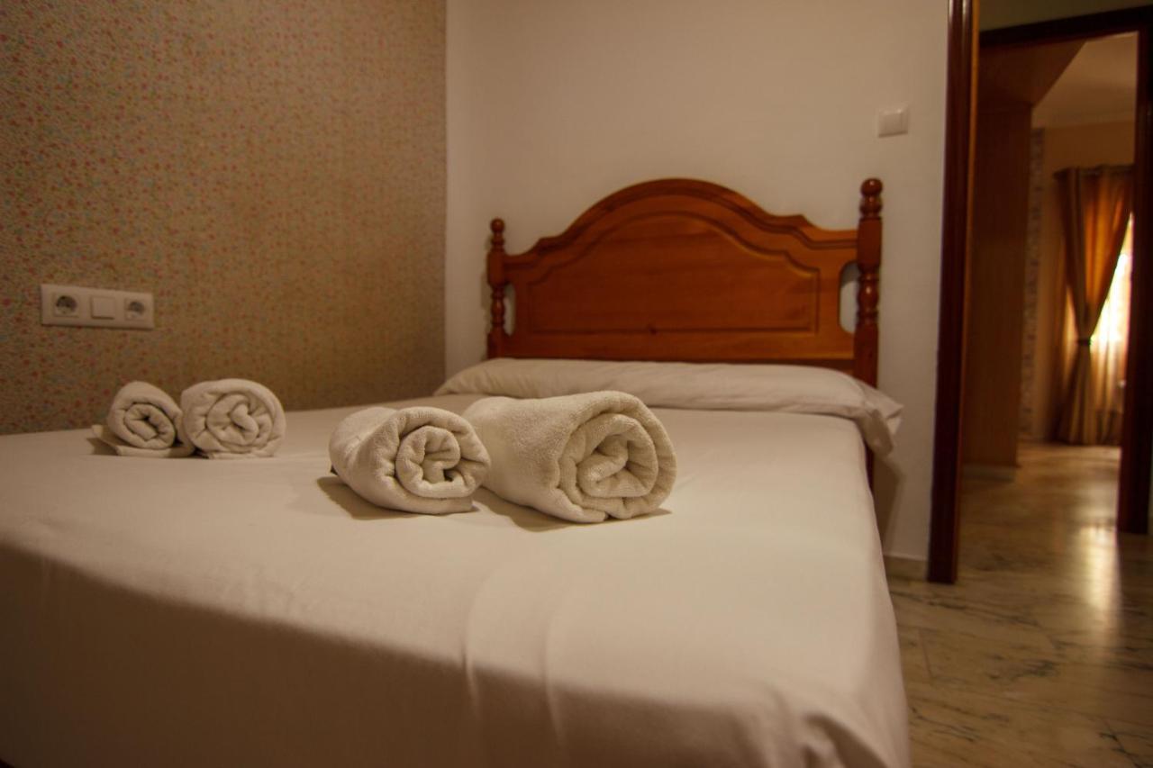 Rentalsevilla Centrico Apartamento Junto Al Guadalquivir Con Parking Coche Mediano Esterno foto