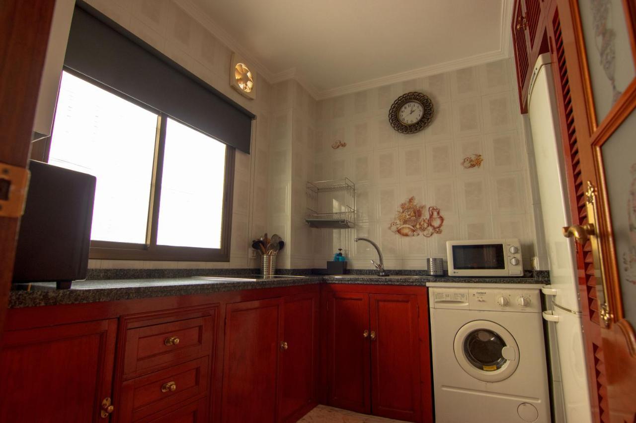 Rentalsevilla Centrico Apartamento Junto Al Guadalquivir Con Parking Coche Mediano Esterno foto