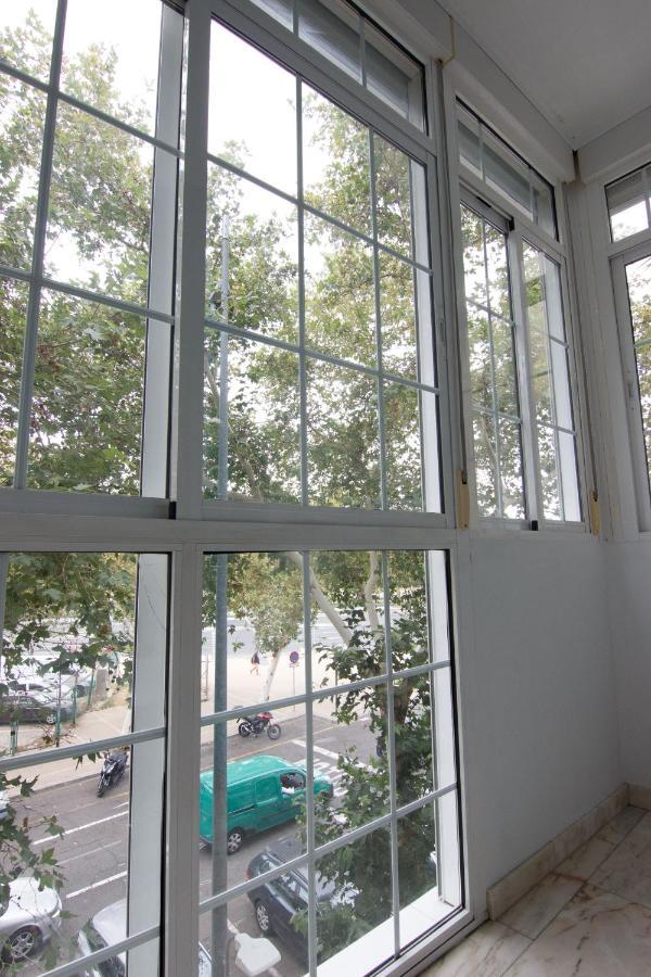 Rentalsevilla Centrico Apartamento Junto Al Guadalquivir Con Parking Coche Mediano Esterno foto